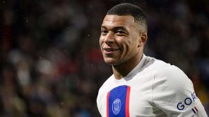 كلوب يعلق على موقف ليفربول من التعاقد مع كيليان مبابي