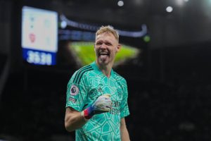 والد رامسديل يفتح النار على آرسنال