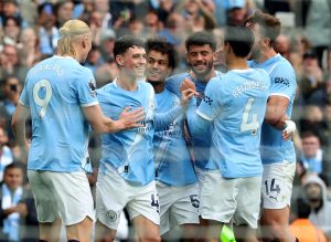 ترتيب الدوري الإنجليزي والهدافين بعد خسارة ليفربول وفوز مانشستر سيتي وثنائية هالاند