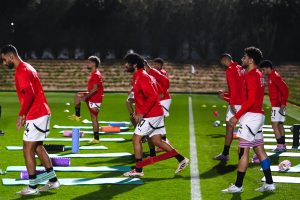 حكم مباراة مصر والكويت في كأس العرب 2025