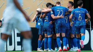 الهلال