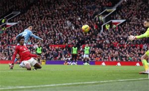 ترتيب الدوري الإنجليزي بعد سقوط مانشستر سيتي أمام اليونايتد