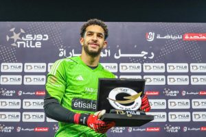 الأهلي يحسم موقفه من رحيل مصطفى شوبير