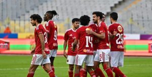 سداسي يورط الأهلي في أزمة مالية.. إعلامي يكشف التفاصيل